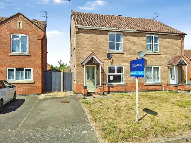 Shackleton Close, Spalding, PE11, photo 1