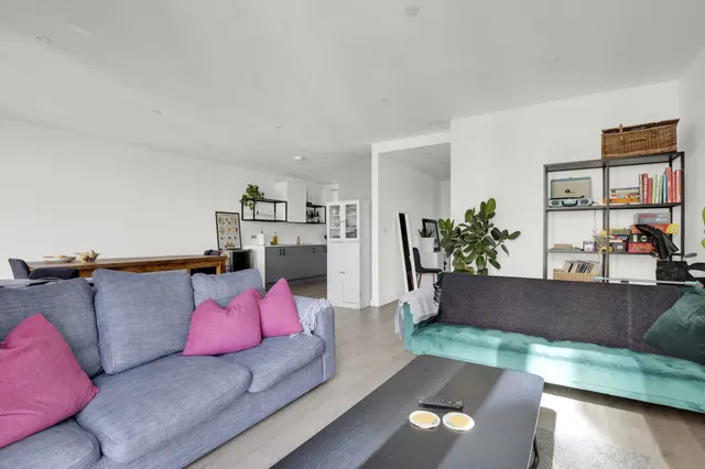 Coster Avenue, London, N4, photo 3