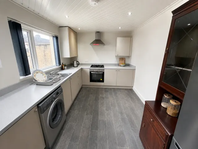 Photo 3 — Craig Crescent, Lisburn, BT28