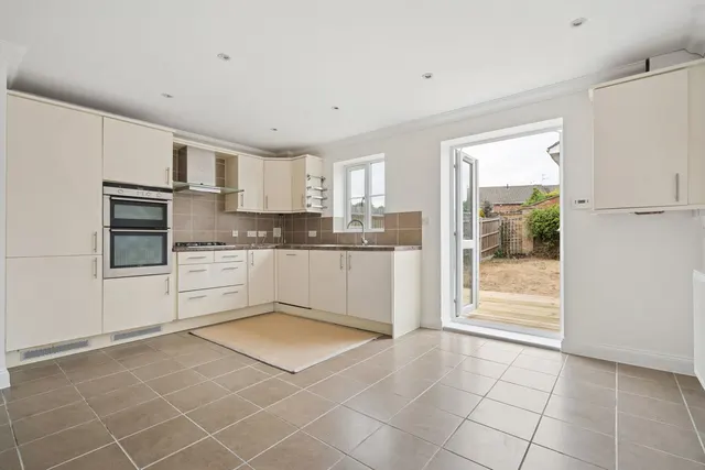 Shepherds Farm, Rickmansworth, WD3, photo 2
