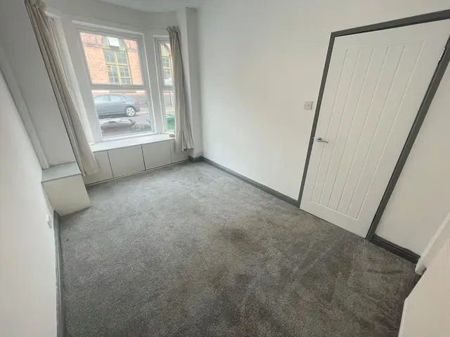 Pyatt Street, NG2, photo 3