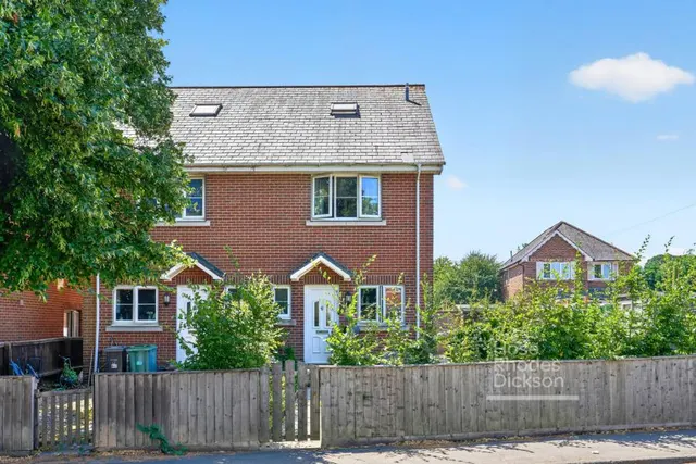 Binstead Road, Ryde, PO33, photo 1