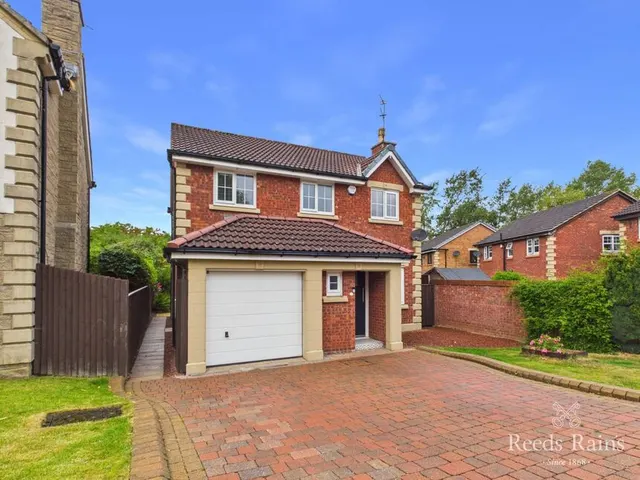 Photo 2 — St. Austell Close, Hemlington, North Yorkshire, TS8
