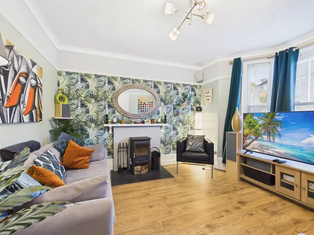 Claremont Road, Redruth, photo 3
