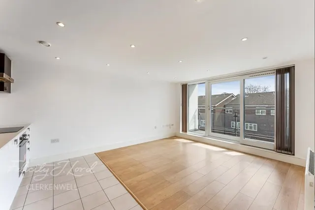 Shepherdess Walk, N1, photo 1