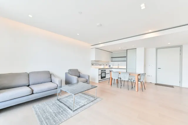 Photo 3 — Apartment 70, Garrett Mansions, LONDON
