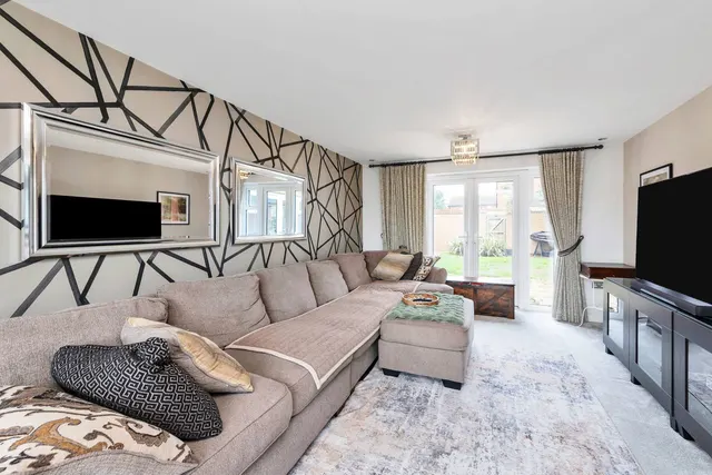 Mahaddie Way, Warboys, PE28, photo 2