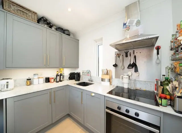 Murray Road, Ham, TW10, photo 3