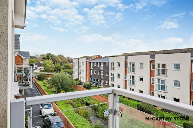 Foxes Road, Newport, PO30, photo 1