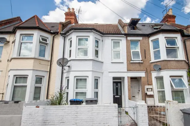 Redfern Road, Harlesden, NW10 9LB, photo 1