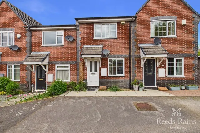 Mead Grove, Leeds, West Yorkshire, LS15, photo 1