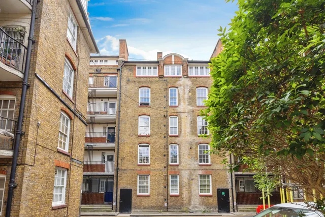Portpool Lane, London, EC1N, photo 1