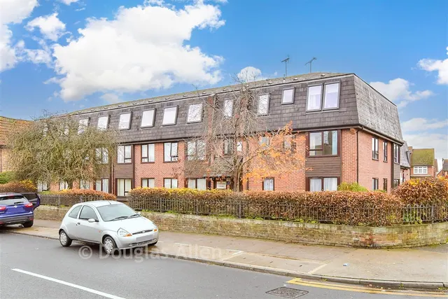 Mungo Park Road, Rainham, RM13, photo 1