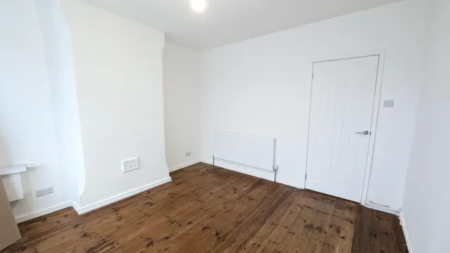 Bathley Street, Nottingham, NG2, photo 2