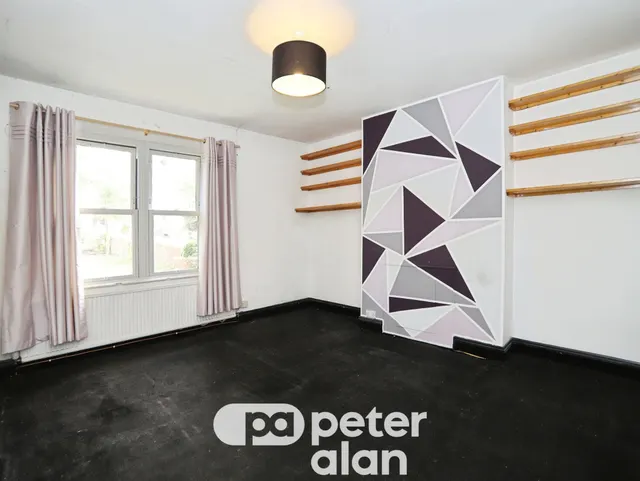 Llanthewy Road, Newport, NP20, photo 1