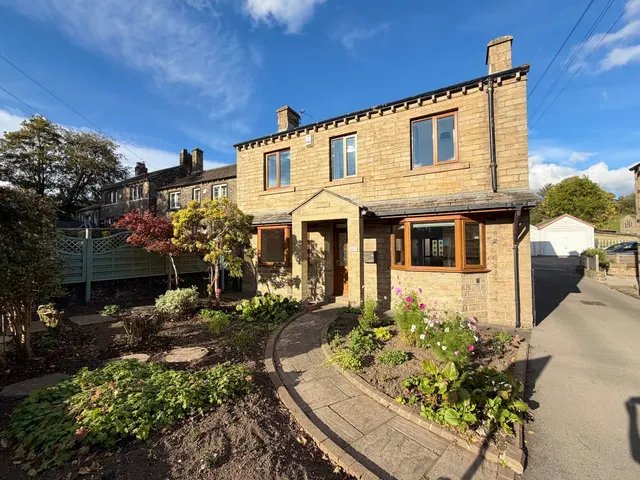 Penistone Road, Shelley, HD8, photo 1