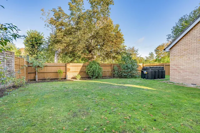 Anvil Way, Kennett, CB8, photo 3