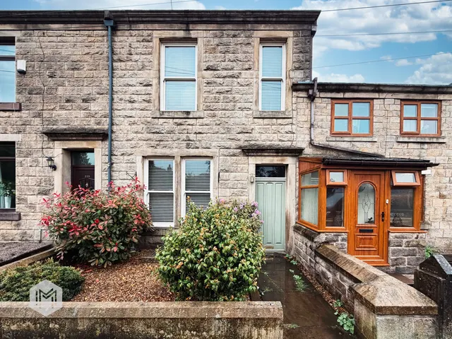 Bolton Road, Hawkshaw, Bury, BL8 4JL, photo 1