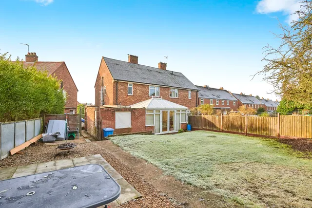 Kirkdale Avenue, Spondon, photo 1