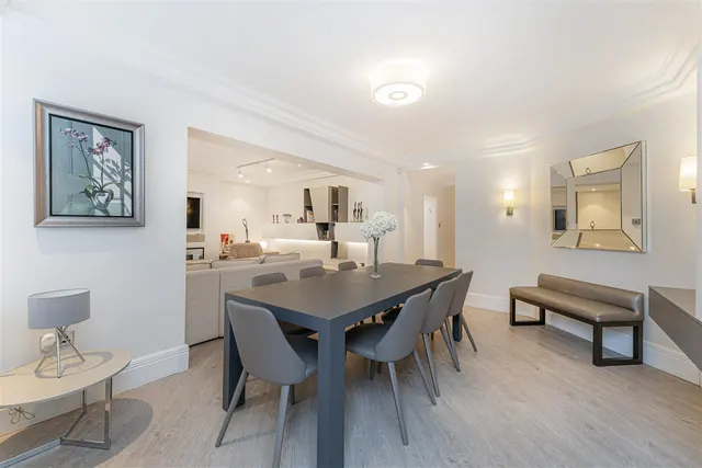 Photo 3 — Greenberry Street, St John’s Wood, London, NW8 7AB