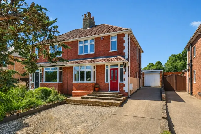 Nottingham Road, Hucknall, Nottingham, photo 1