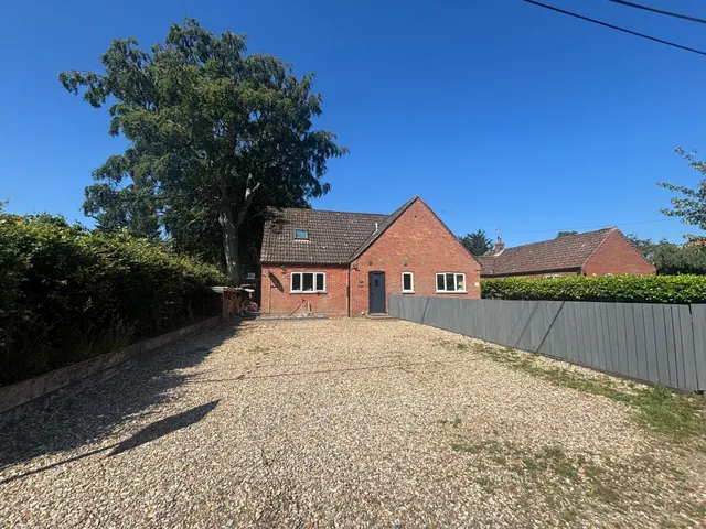 Reepham Road, Briston, Melton Constable, photo 1