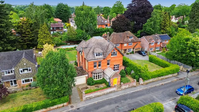 Ramsden Road, Busbridge, GU7, photo 1