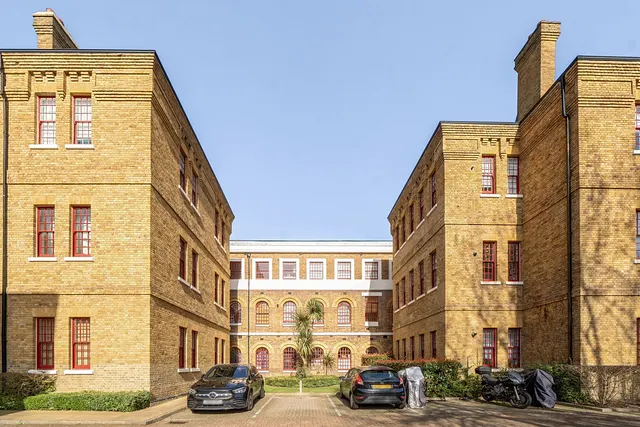 Chevy Road, Southall, UB2, photo 1