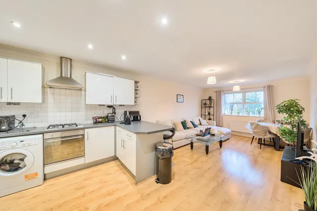 Manor Road, Harrow, HA1, photo 2