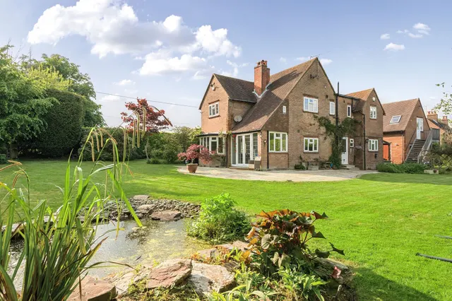 Broombarn Lane, Great Missenden, HP16, photo 1