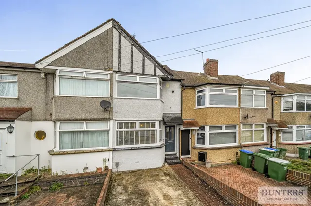 Eversley Avenue, Bexleyheath, DA7, photo 1