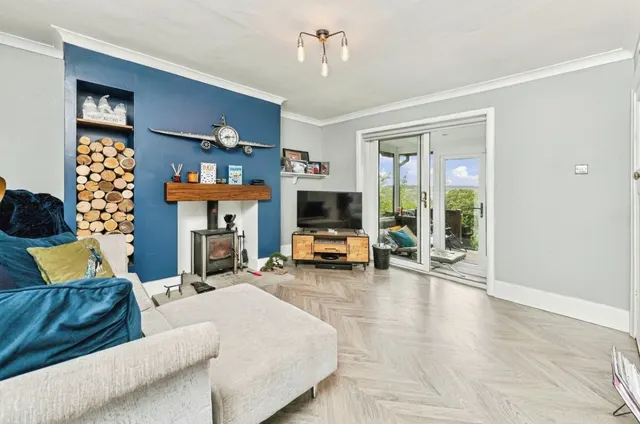 Hunsworth Lane, Cleckheaton, BD19, photo 3