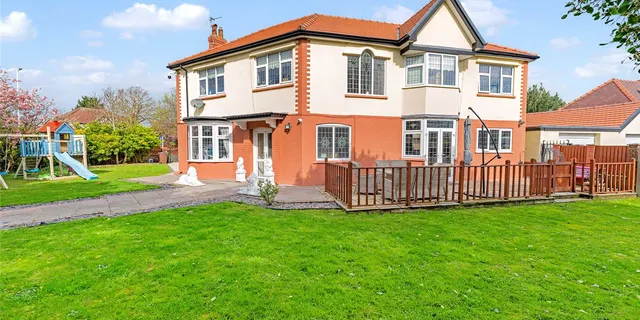 Waterloo Road, Birkdale, PR8, photo 2