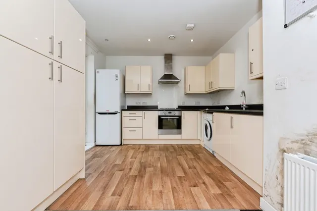 Callender Road, Erith, DA8, photo 3