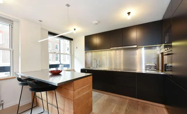 Weymouth Street, Marylebone, W1W, photo 2