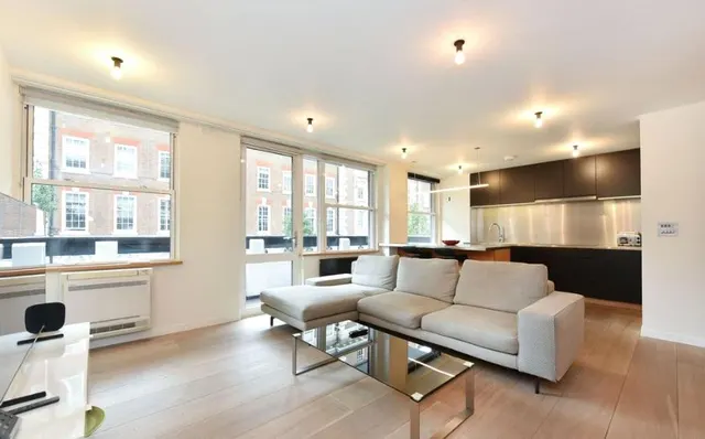 Weymouth Street, Marylebone, W1W, photo 1
