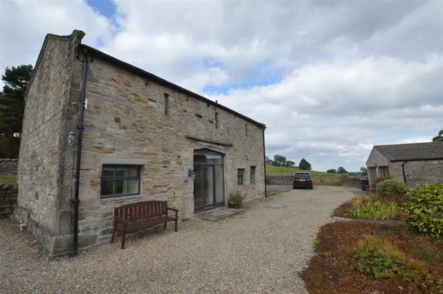 Oak Grange Barn and Annexe, Melmerby, photo 1