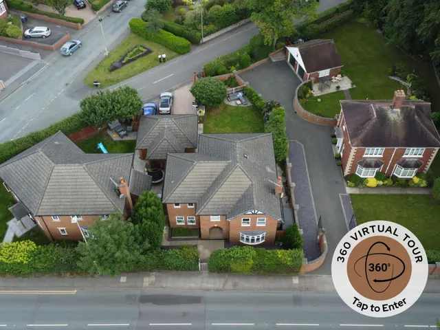 The Hill, Sandbach, CW11, photo 1