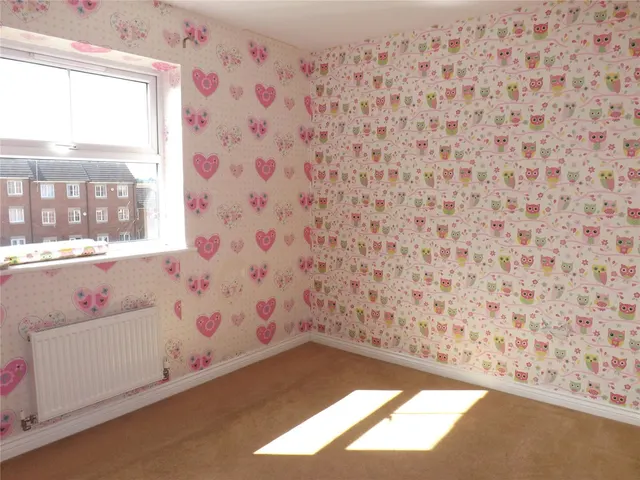 Photo 3 — Sandpiper Way, LEIGHTON BUZZARD, Bedfordshire, LU7