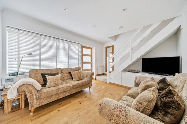 Photo 2 — Clareville Road, BR5