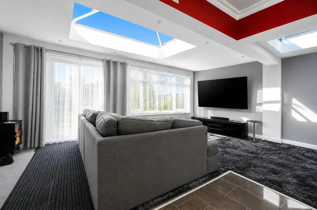 Toplands Avenue, South Ockendon, RM15, photo 2