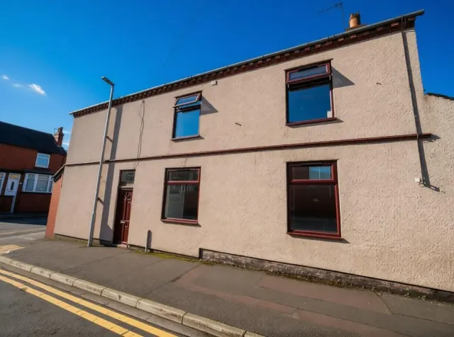 Leigh Street, Stoke-On-Trent, photo 1