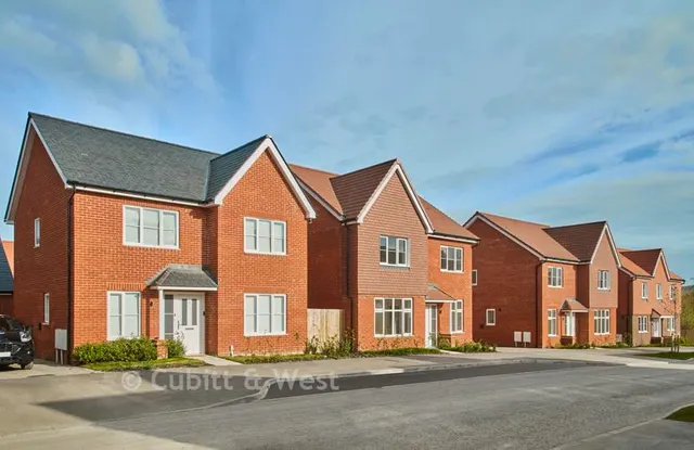 Liberty Place, Wealden, BN27, photo 1