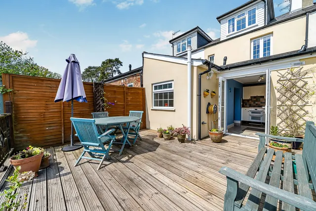 Mead Road, Edenbridge, TN8, photo 2