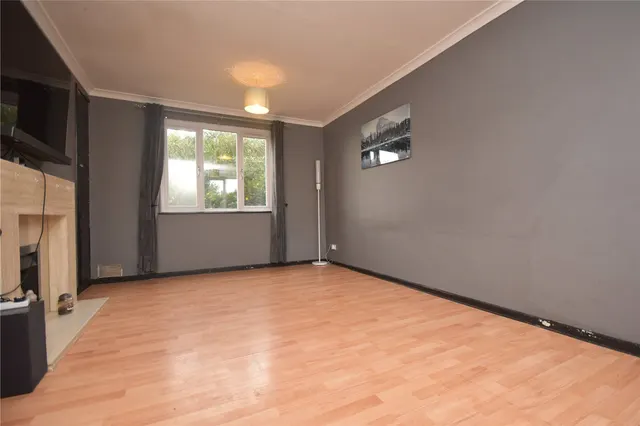 Windsor Crescent, Rothwell, LS26, photo 2