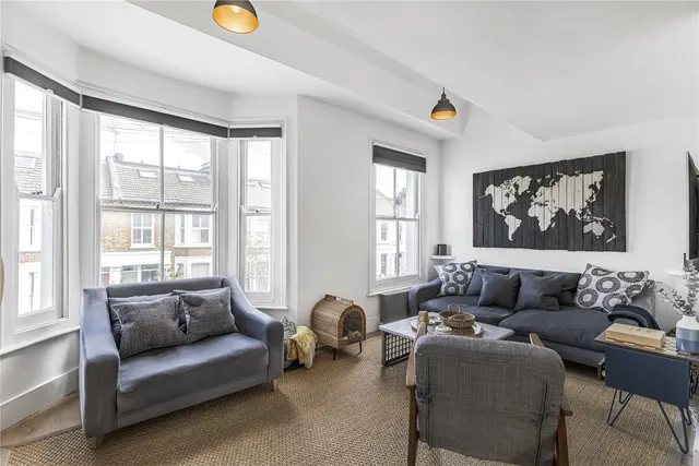 Photo 3 — Furness Road, Fulham, London, SW6