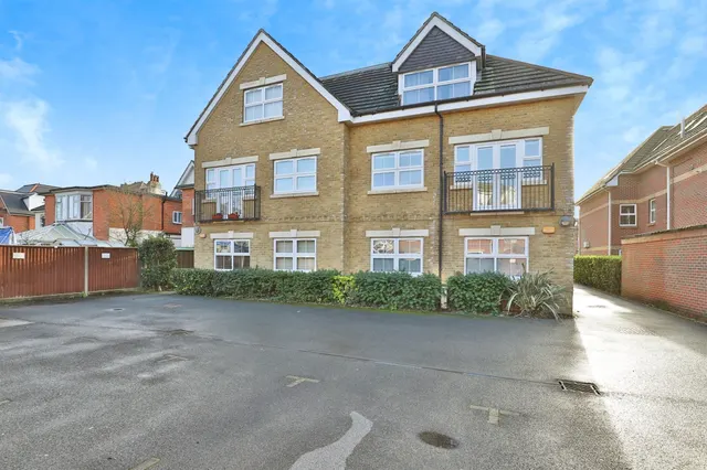 Westby Road, Bournemouth, photo 1
