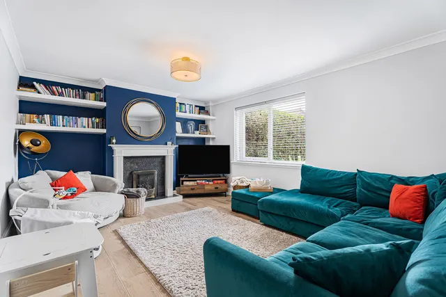 Sutherland Avenue, Sunbury-on-Thames, TW16, photo 2