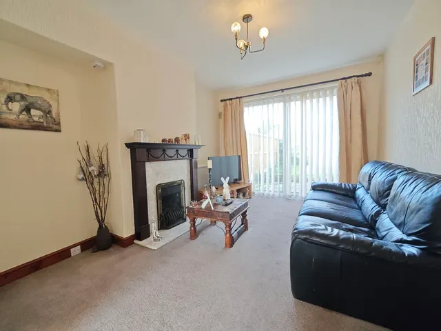 Photo 3 — Borrowdale Road, Carlisle CA2 5QZ