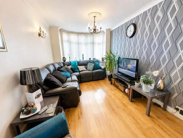 Photo 3 — Quinton Road West, Quinton, Birmingham